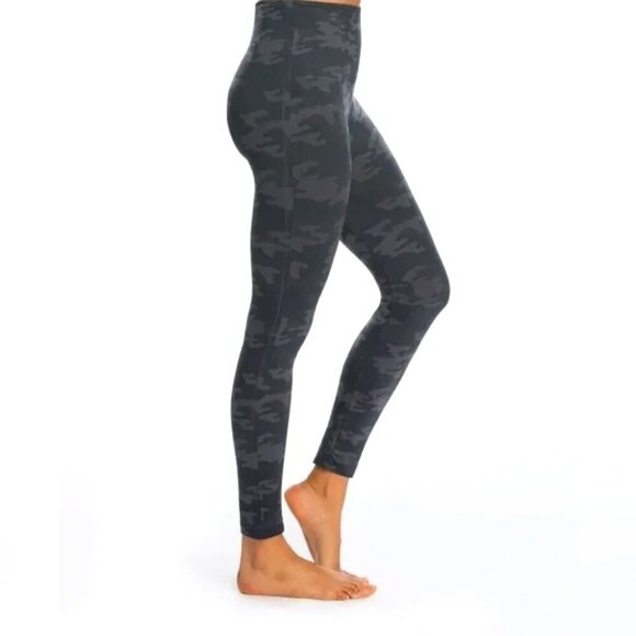 Spanx Leggings Womens M Heather Camo Look At Me Now Seamless High Rise Cropped - Picture 1 of 13